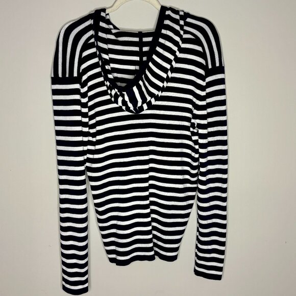Vince Fitted Ribbed Hooded Navy White Stripe Sweater Henley Cotton Size Medium - Picture 3 of 5